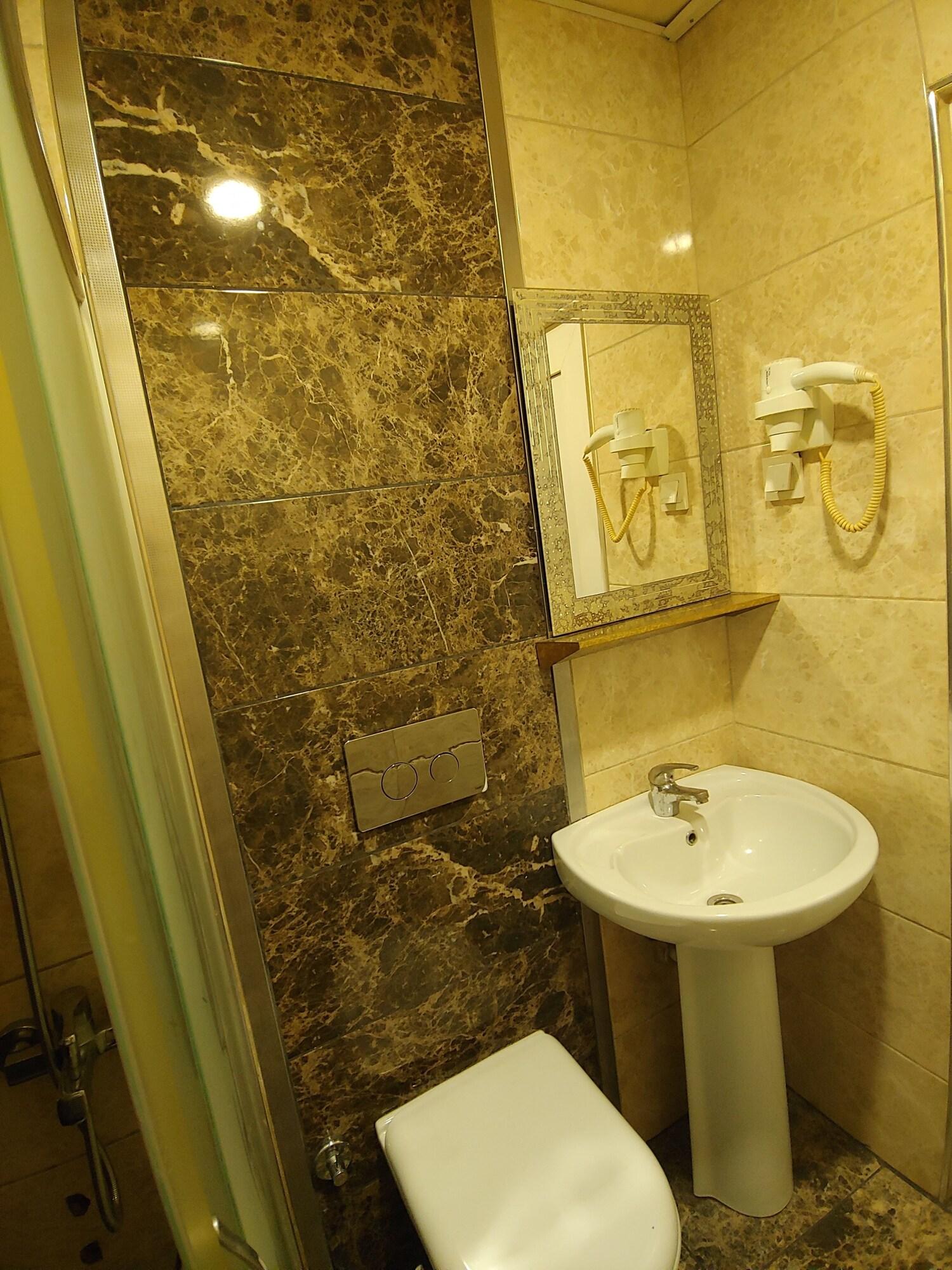 Hotel Yonca Istanbul Exterior photo